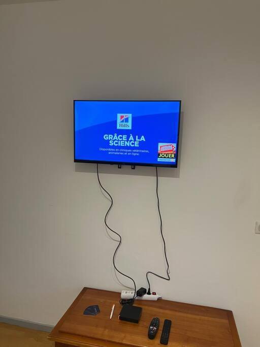 Studio A 2 Minutes De La Gare Apartment Mulhouse Bagian luar foto